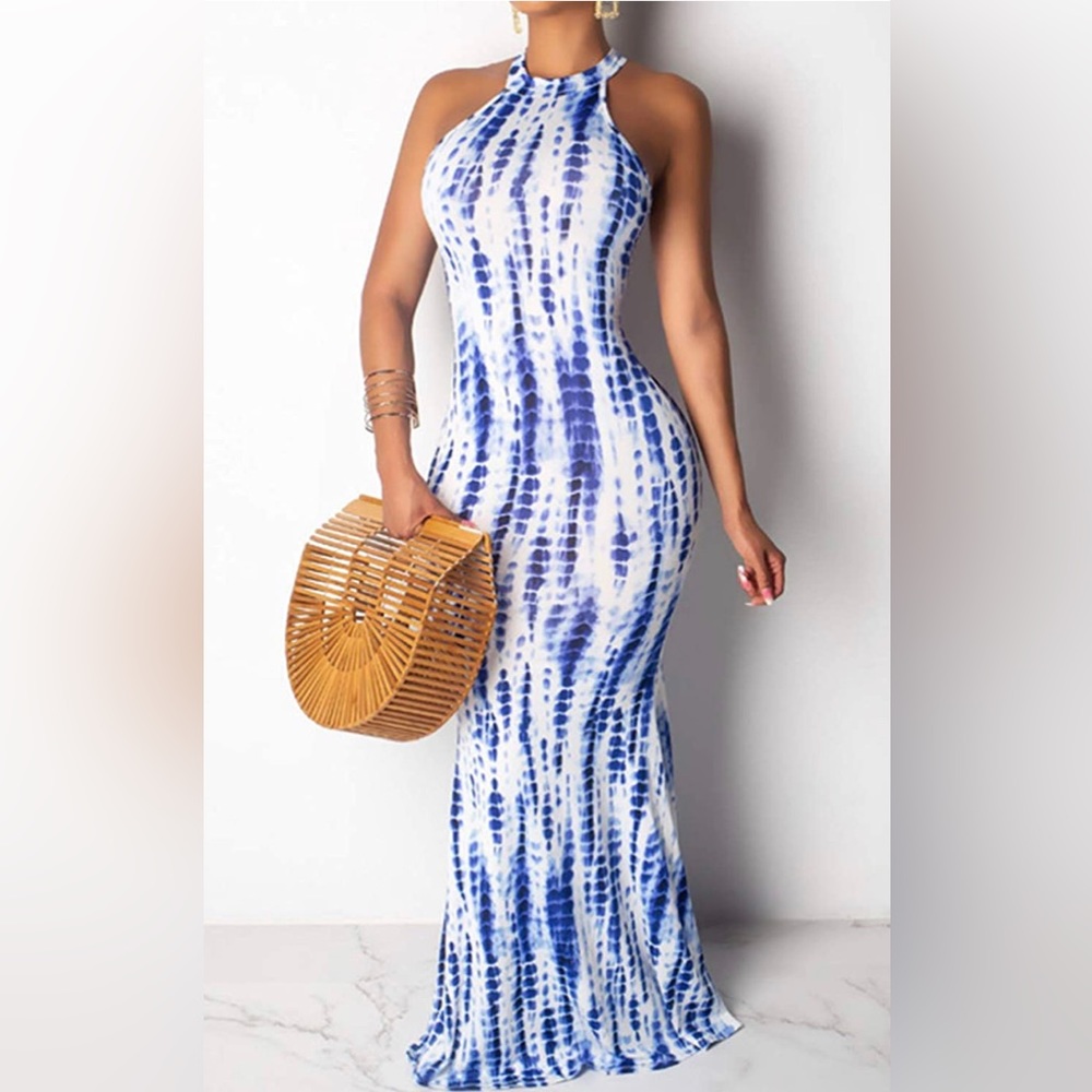 Women's Sleeveless Halter Neck Long Maxi Dress